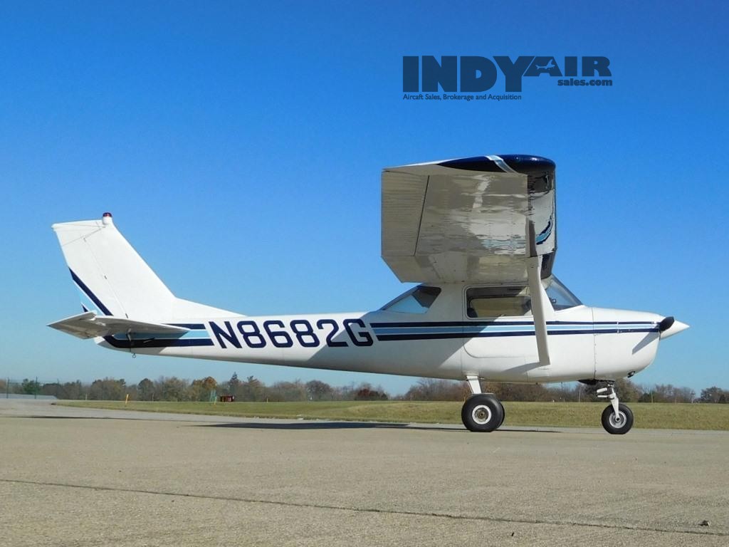 1966 Cessna 150- N8682G