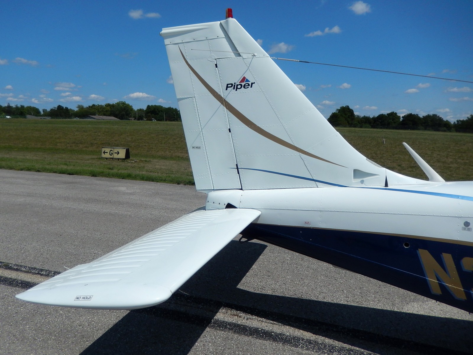 1976 Piper Seneca II - N3951X