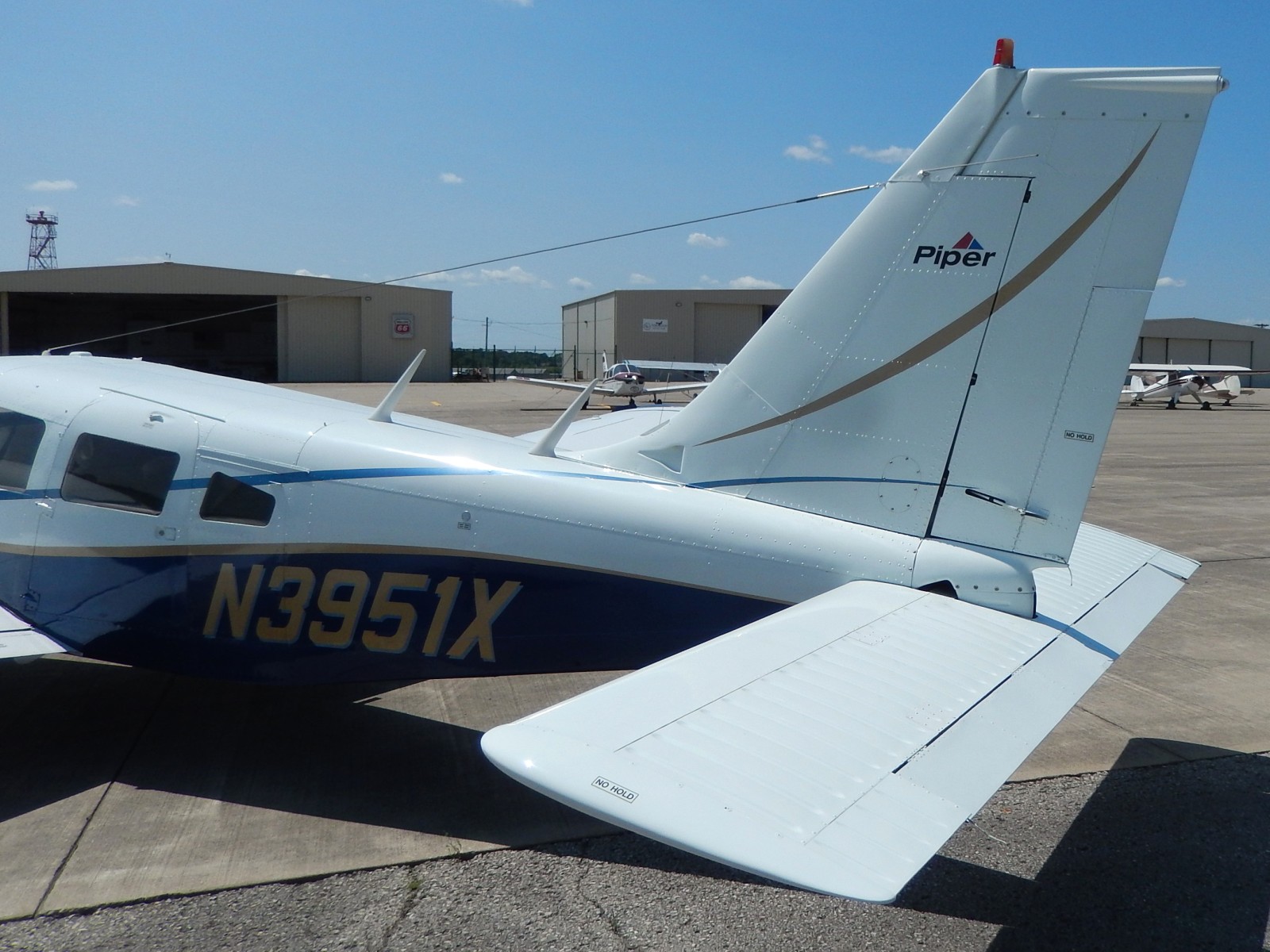 1976 Piper Seneca II - N3951X