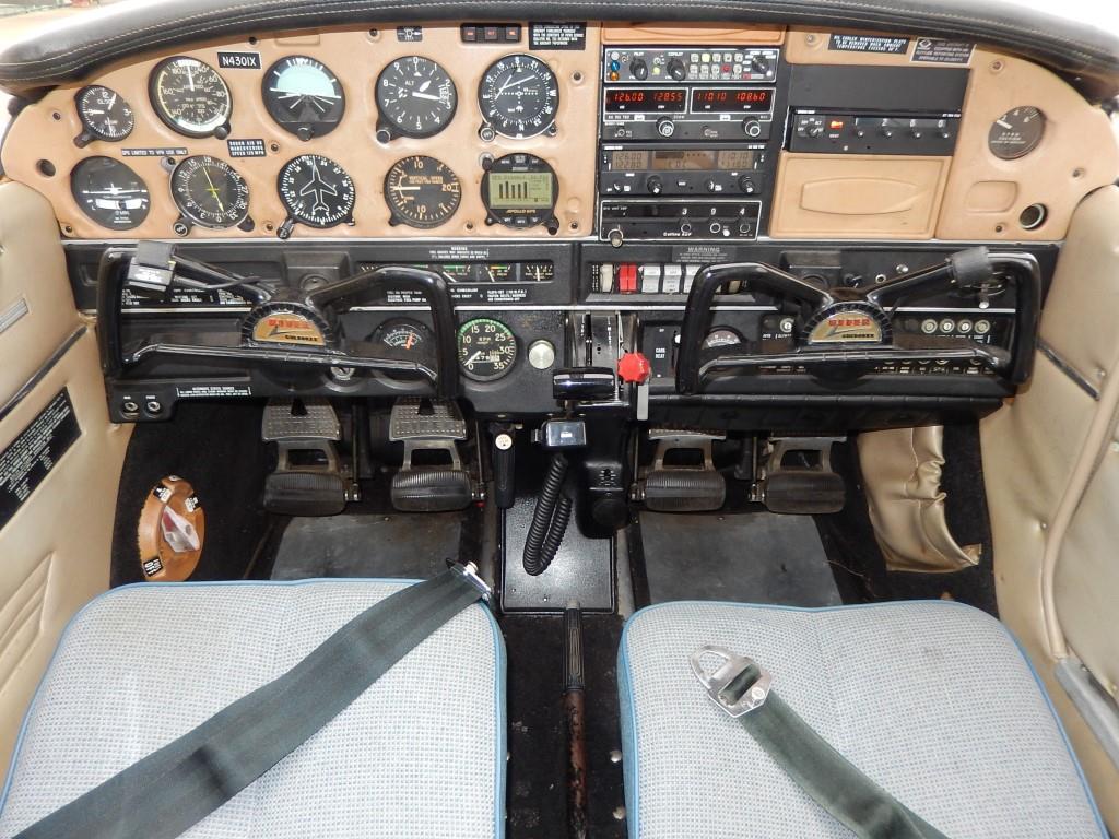 1976 Piper Cherokee 140- N4301X