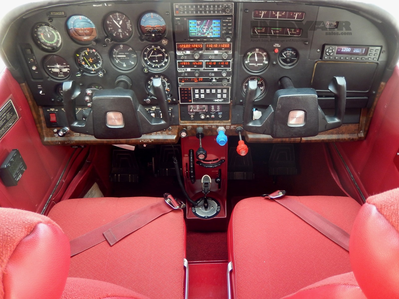 1977 Cessna 182Q - N759CZ