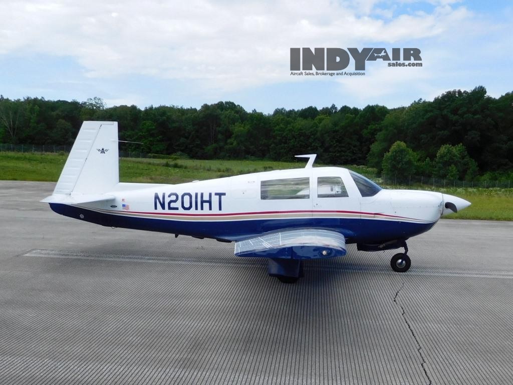 1977 Mooney M20J - N201HT