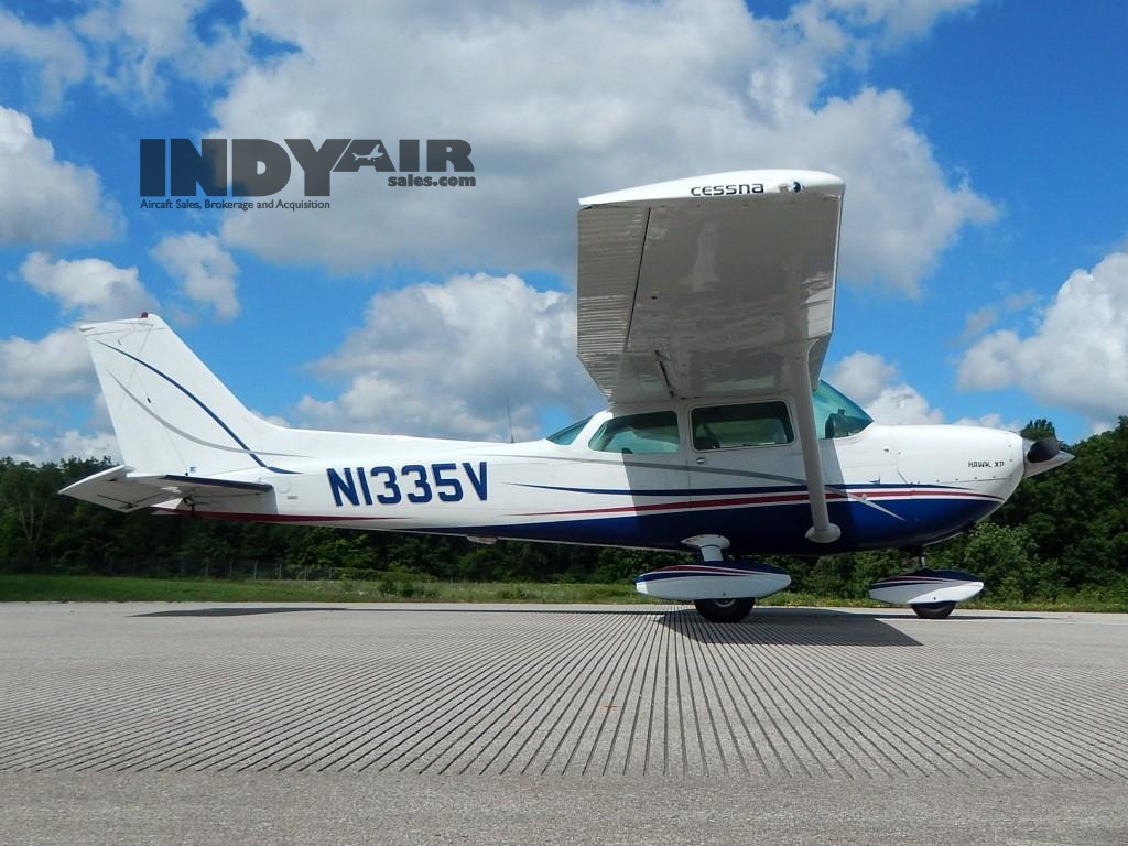 1977 Cessna 172XP- N1335V