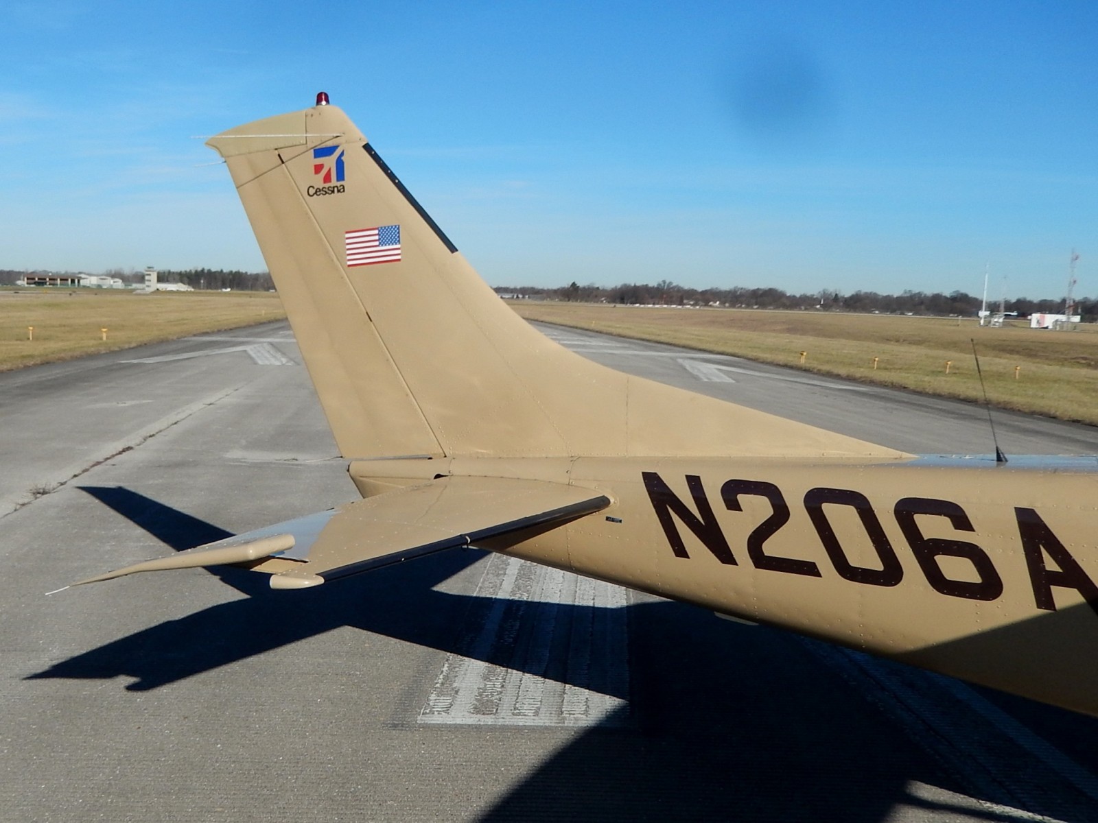 Cessna U206F - N206AA