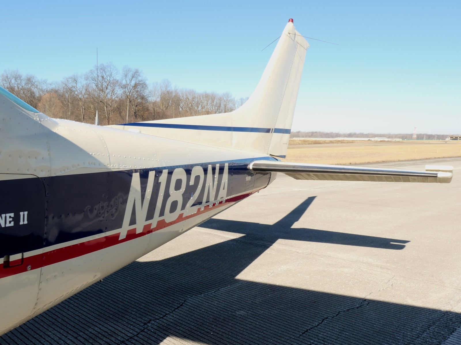 Cessna 182Q - N182NA