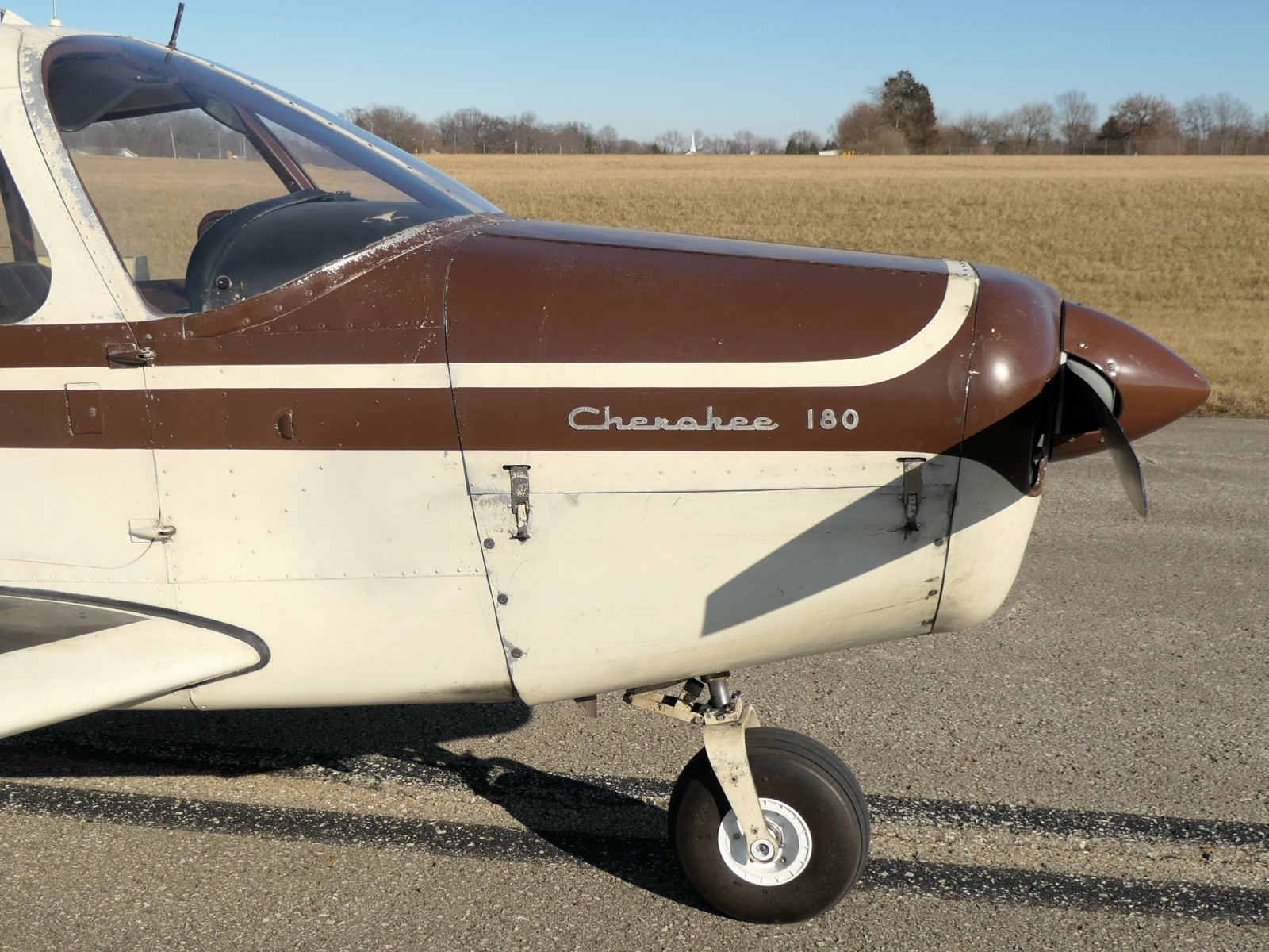 Piper PA28-180 - N7146W