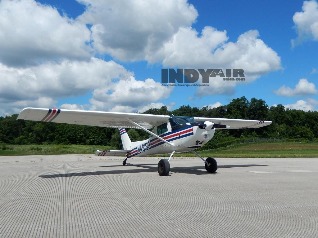 1978 Cessna 152 Taildragger-  N49189