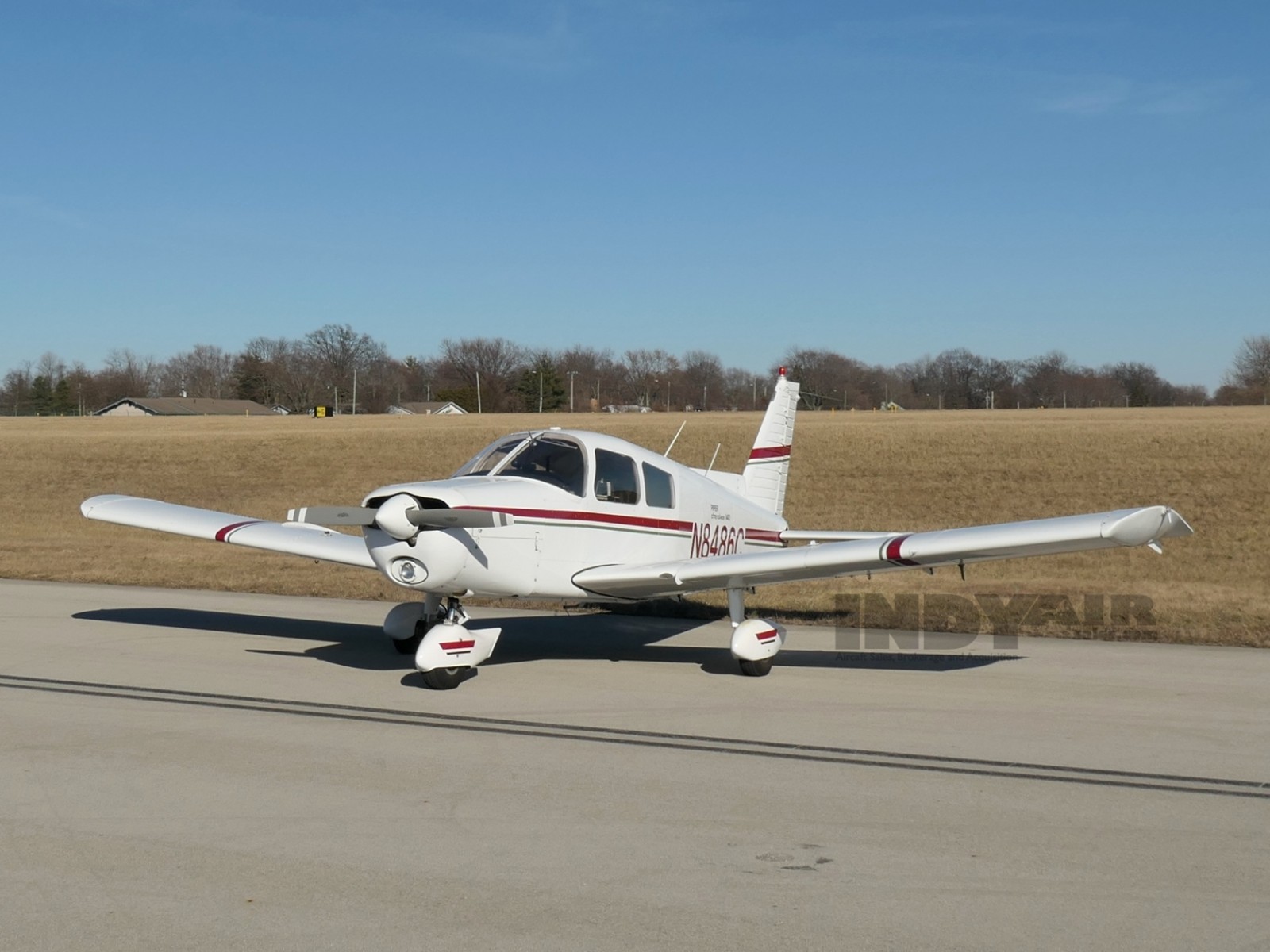 Piper Cherokee PA-140 - N8486C