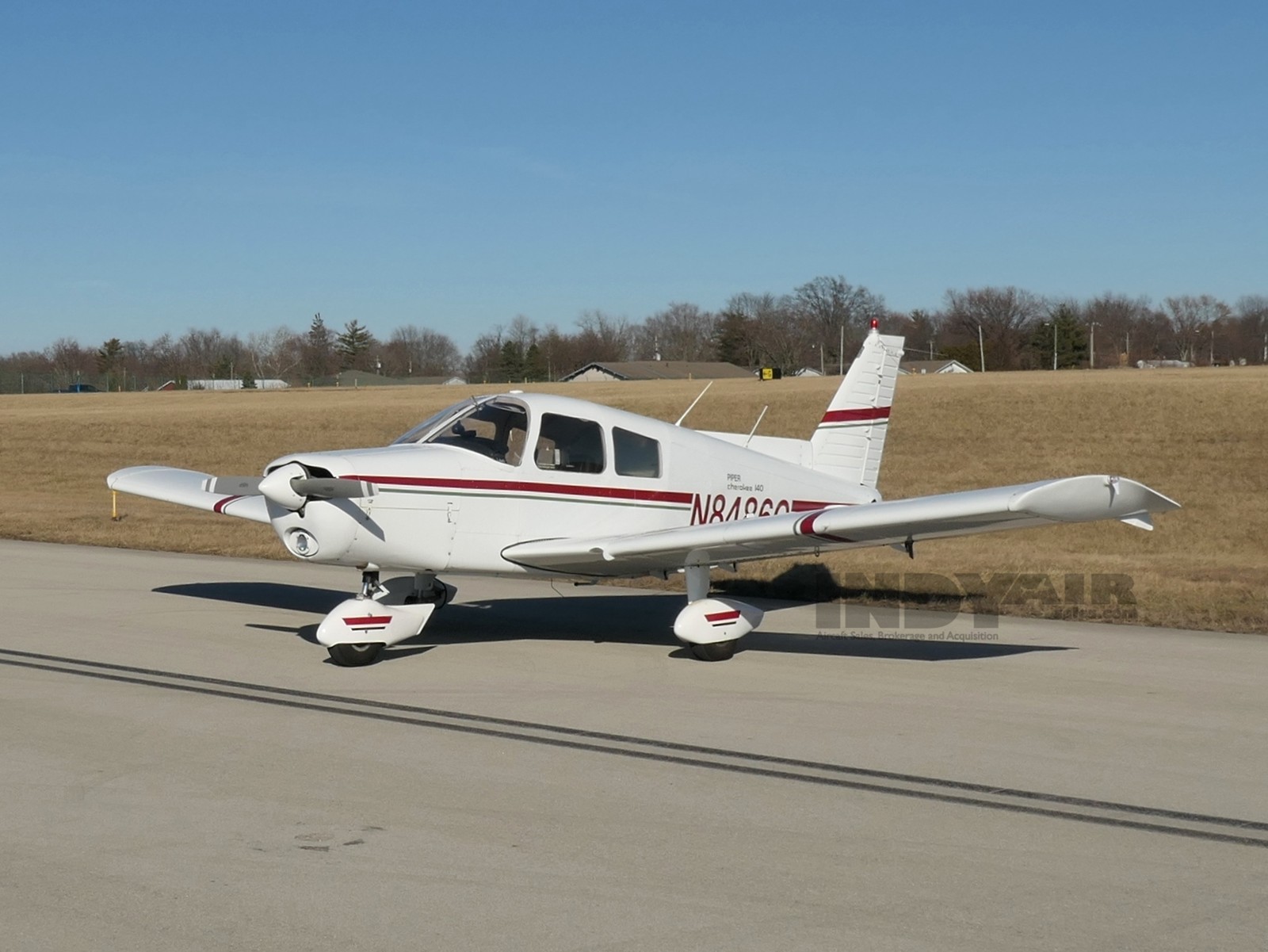 Piper Cherokee PA-140 - N8486C