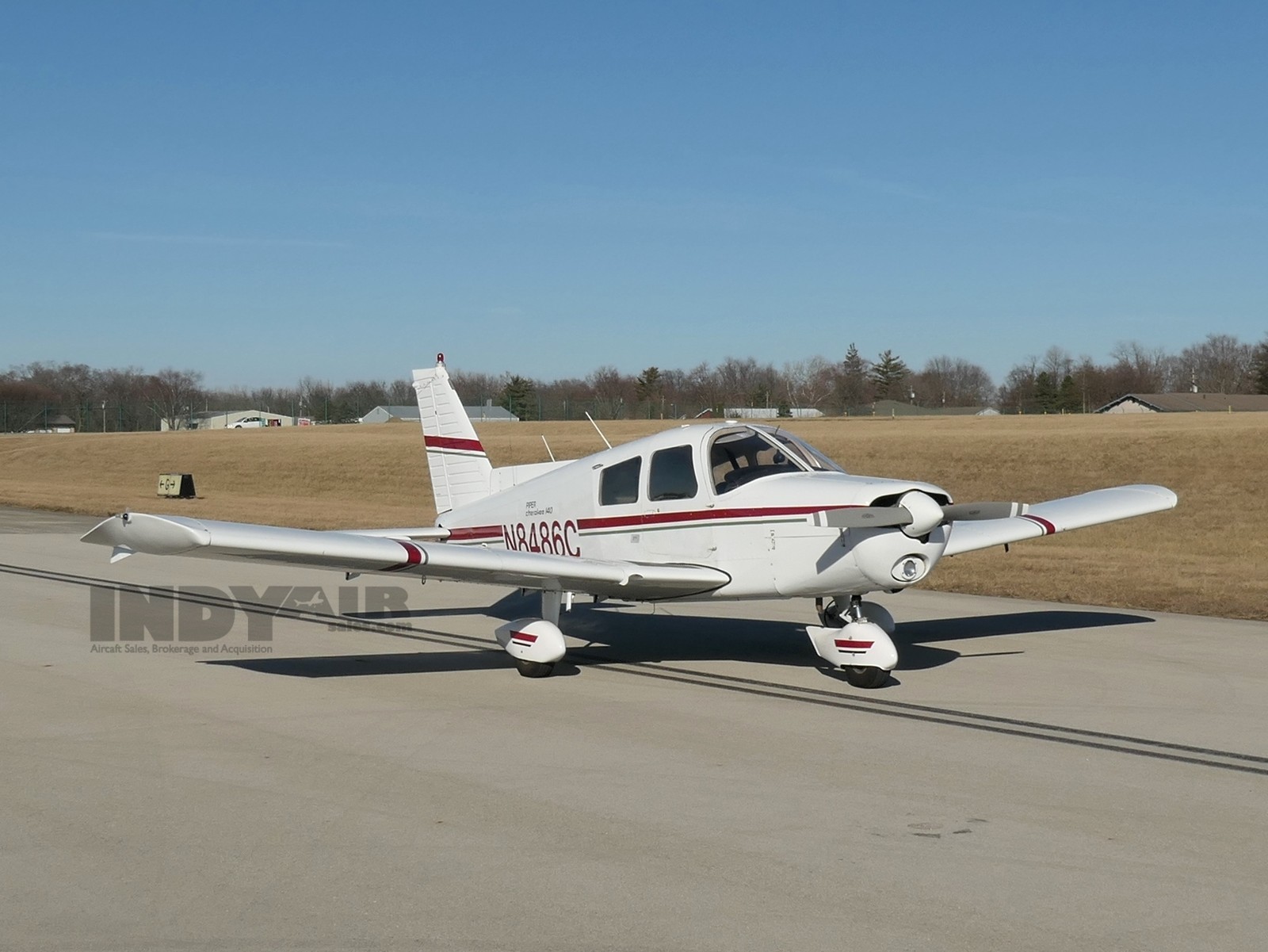 Piper Cherokee PA-140 - N8486C