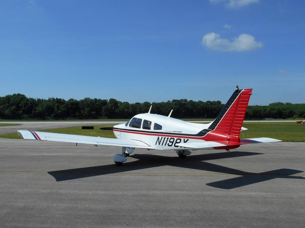 1975 Piper Archer - N1198X