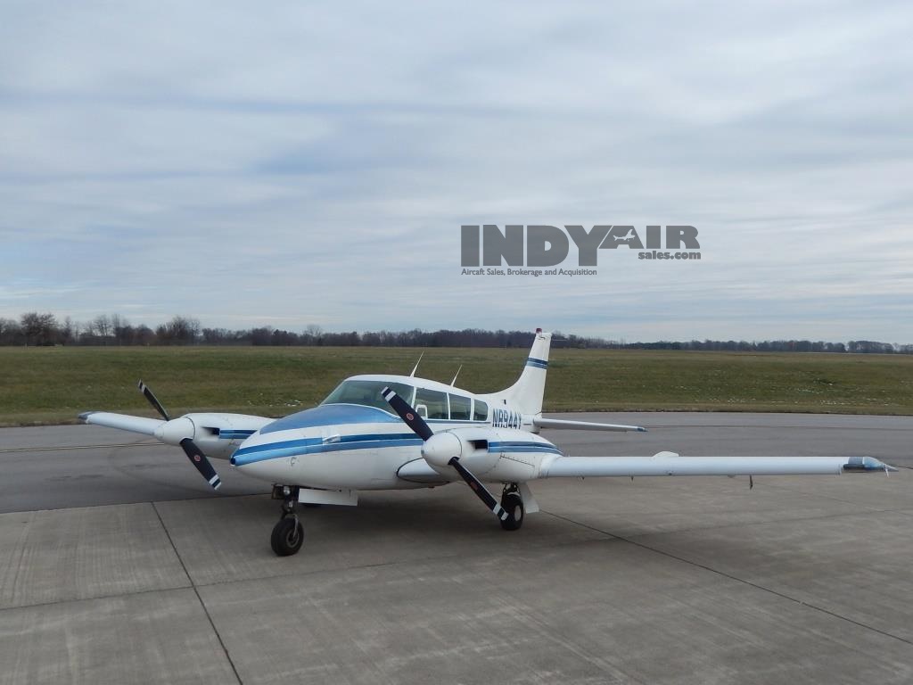 1971 Piper PA39 Twin Comanche- N8944Y