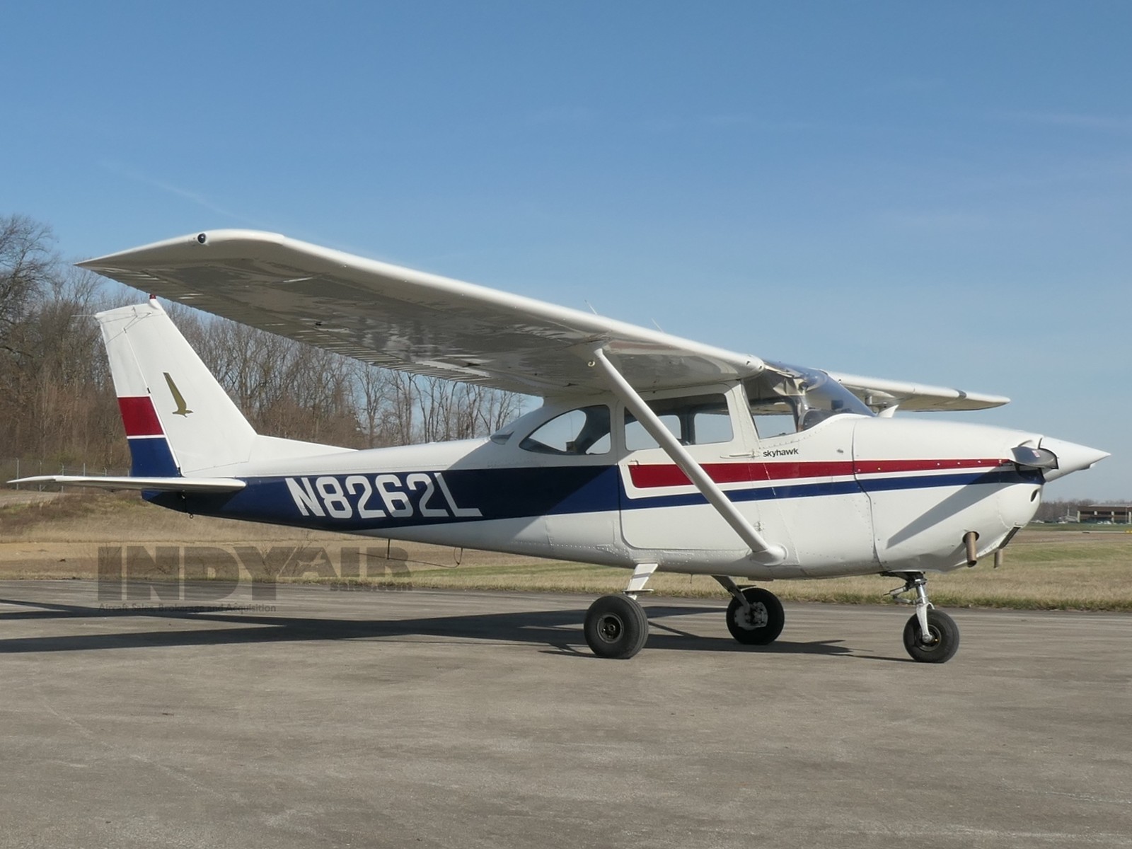 Cessna 172 - N8262L