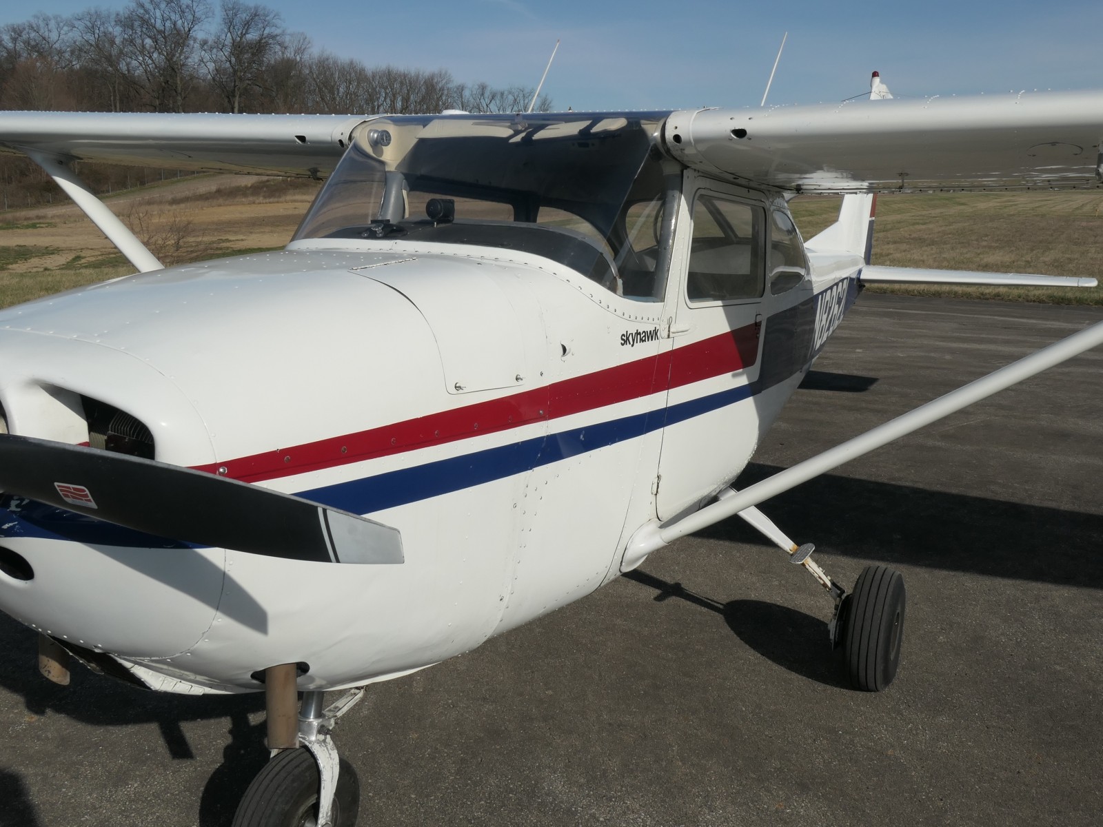 Cessna 172 - N8262L