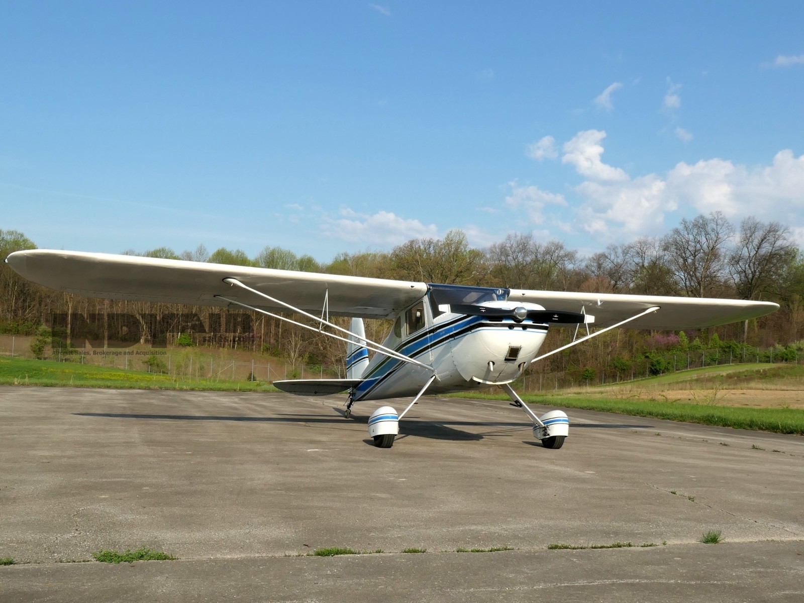 Cessna C140 - N89389