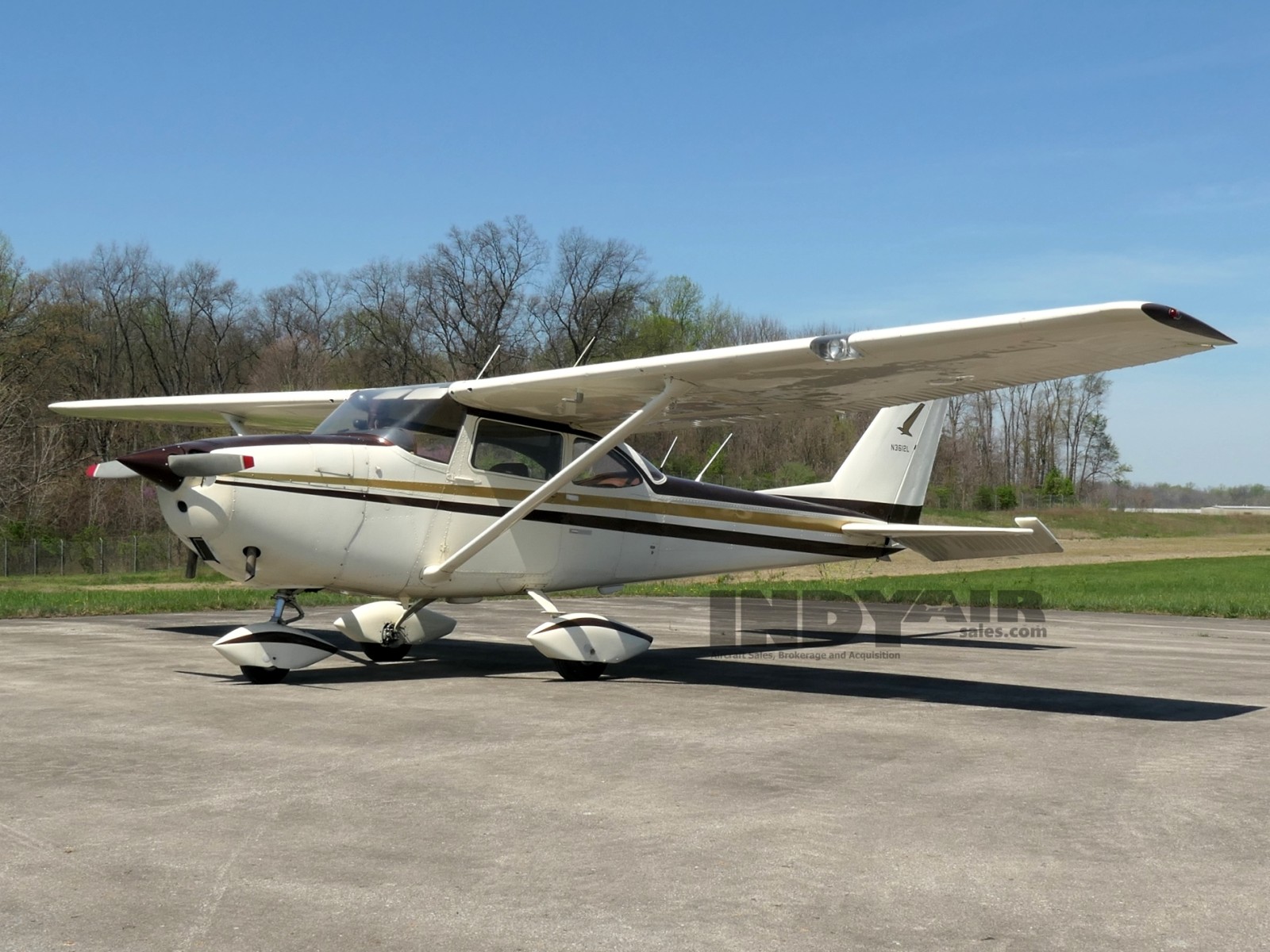 Cessna 172G - N3612L