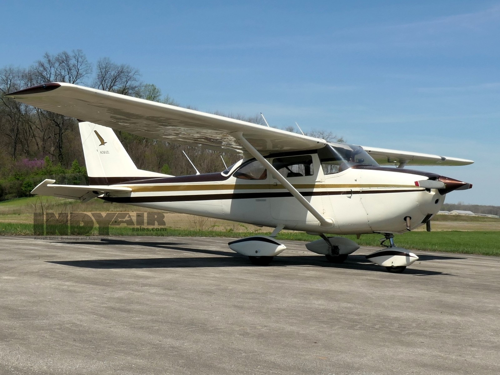 Cessna 172G - N3612L