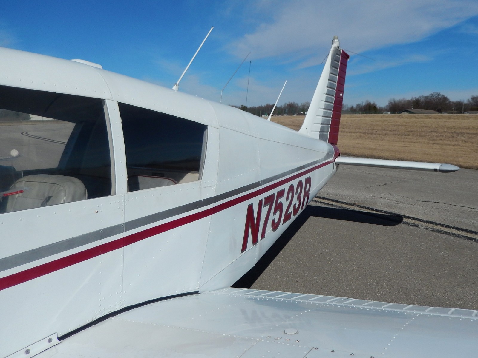 Piper Cherokee 140 - N7523R