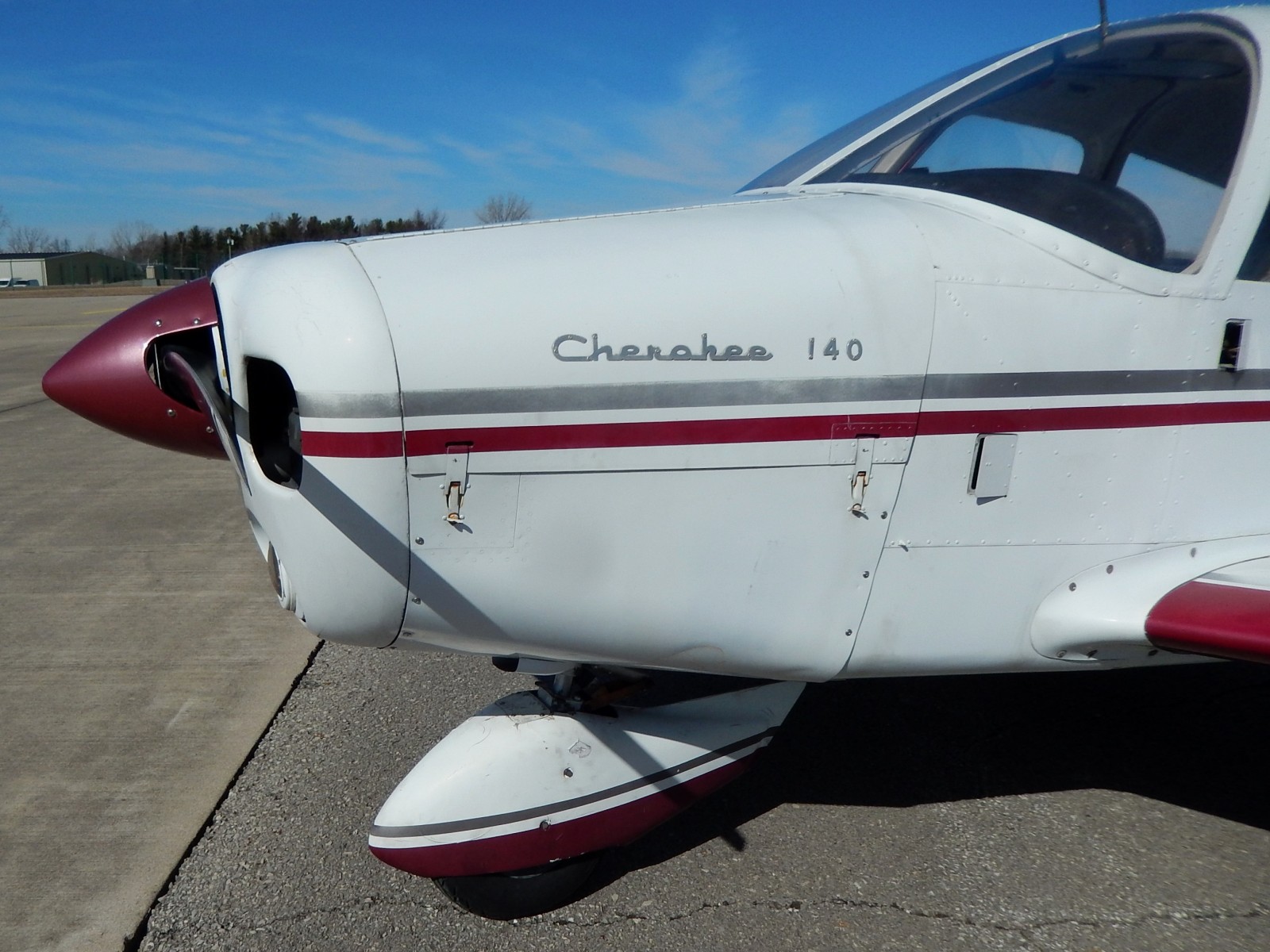 Piper Cherokee 140 - N7523R