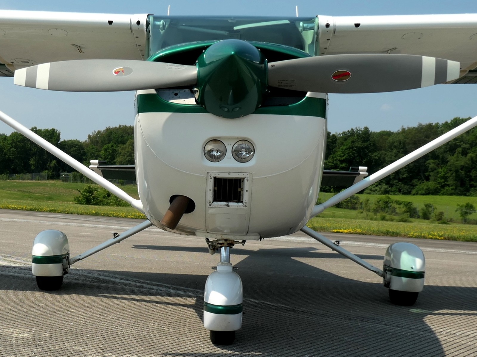 Cessna 172M Skyhawk 180HP - N318PW