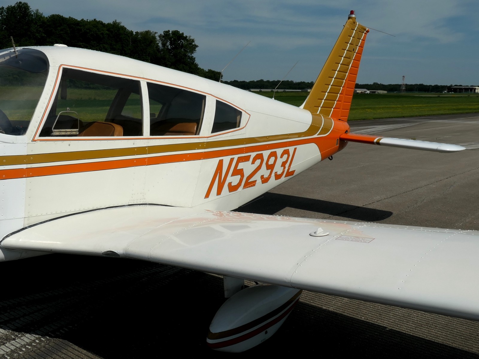 Piper Cherokee 180D - N5293L