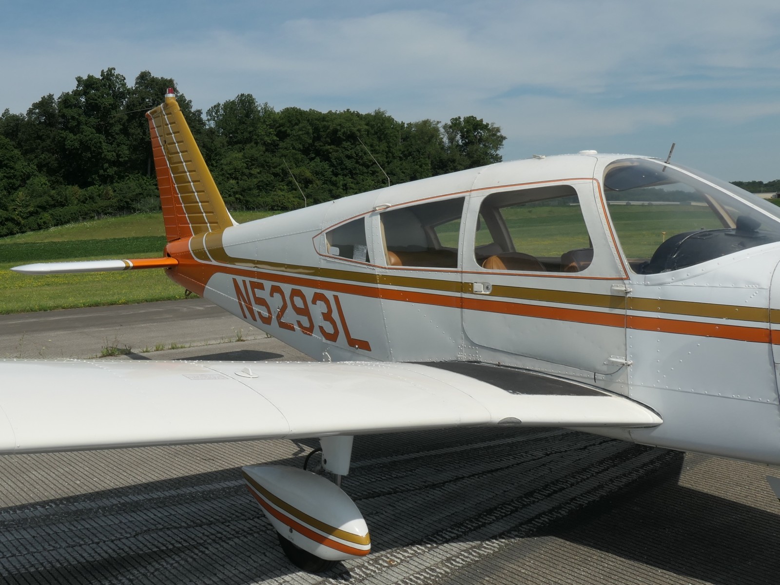 Piper Cherokee 180D - N5293L