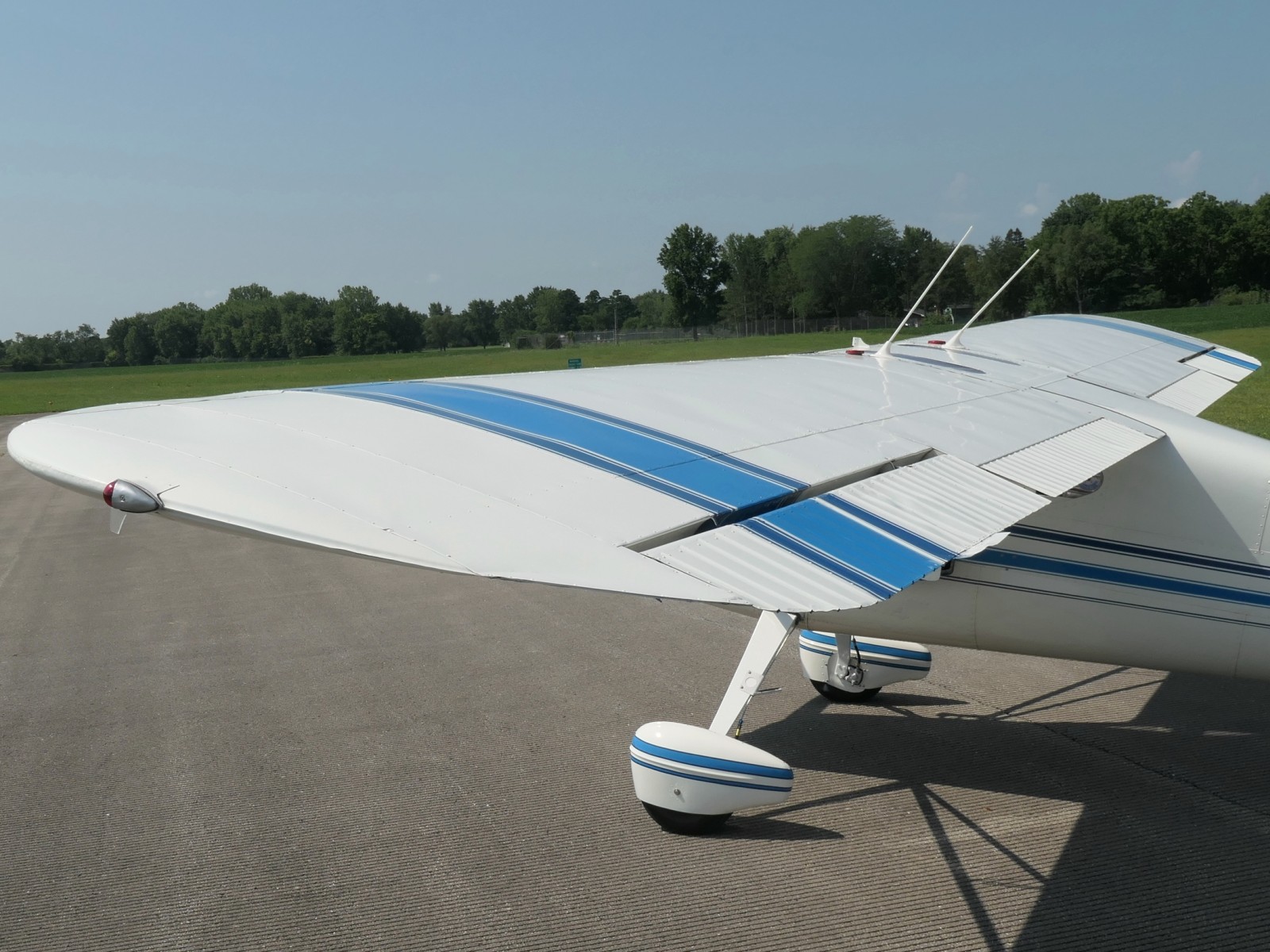 Cessna 140 - N89235