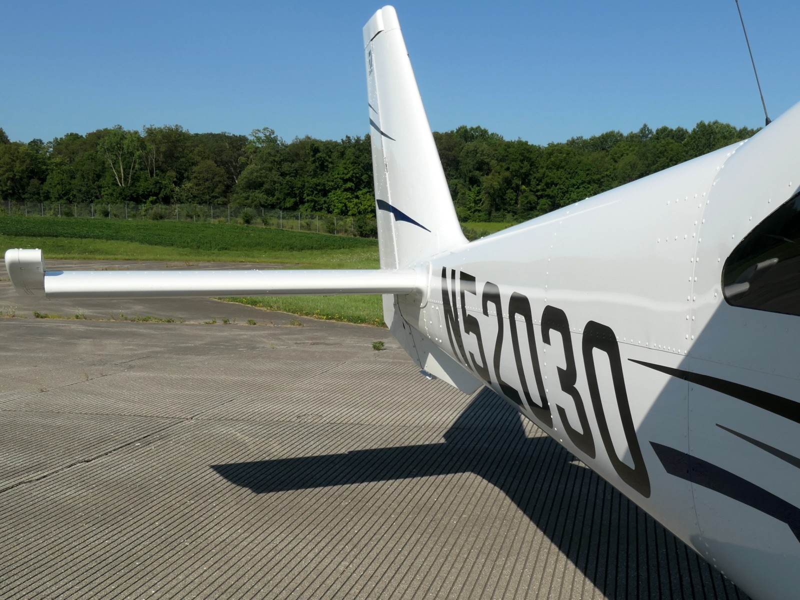 Cessna Skycatcher 162 - N52030