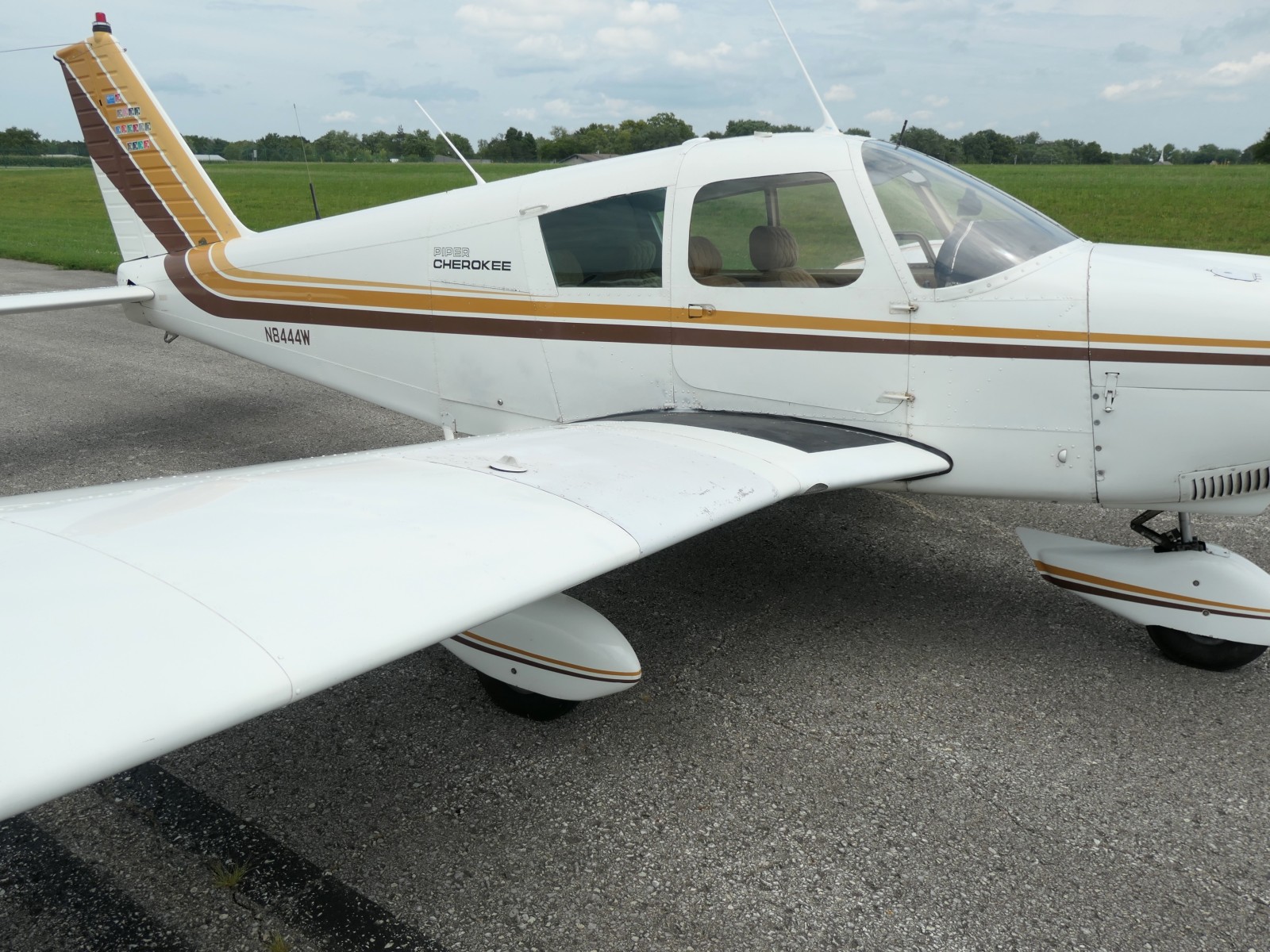 Piper Cherokee 180C - N8444W