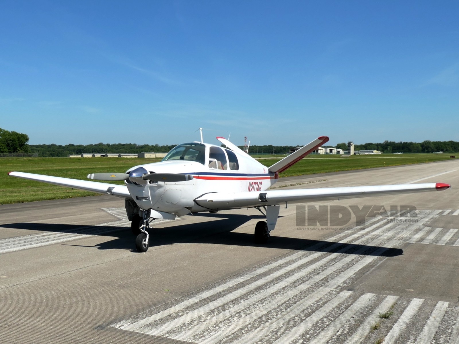 Beechcraft Bonanza D35 - N2074G