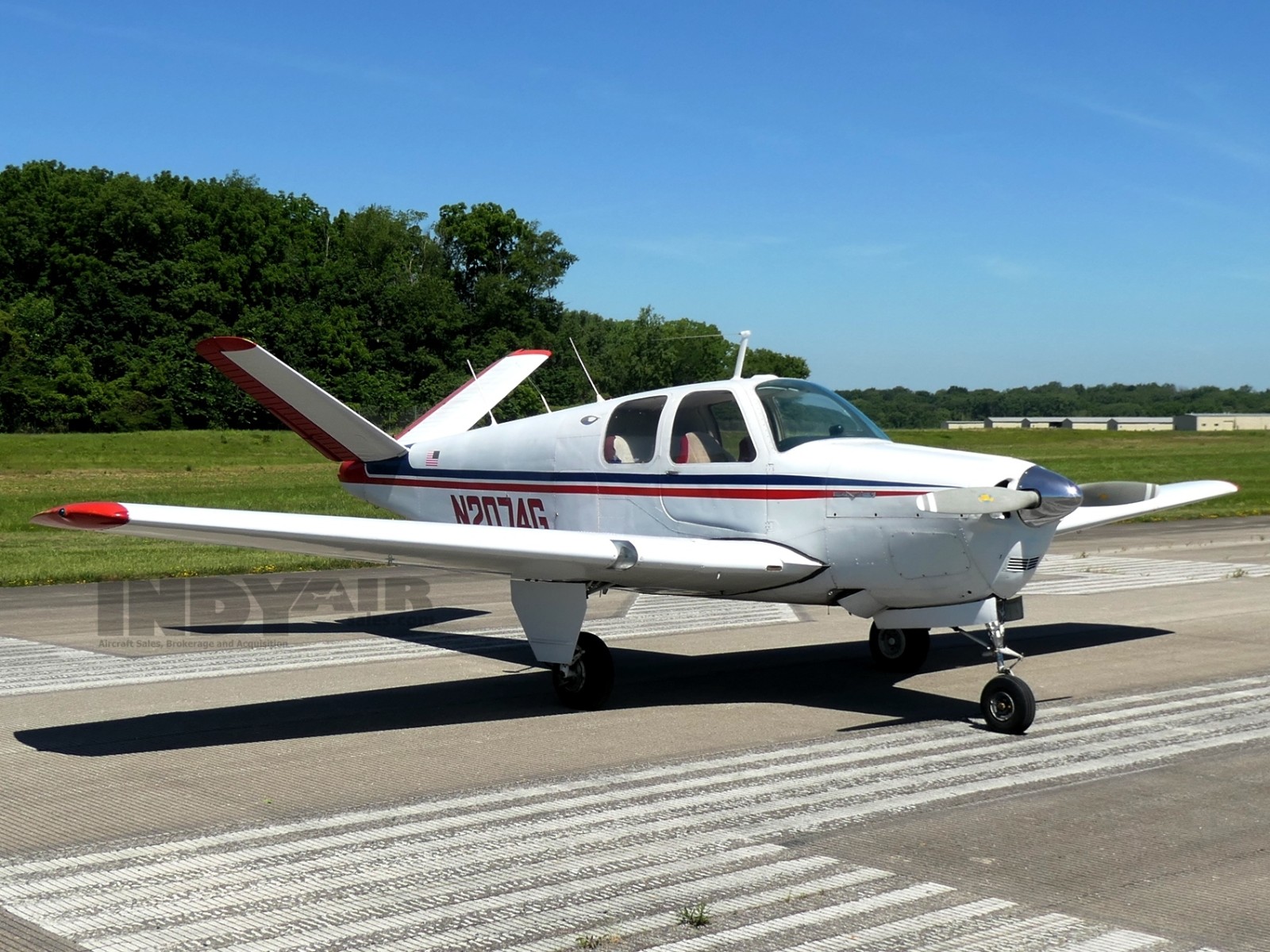 Beechcraft Bonanza D35 - N2074G