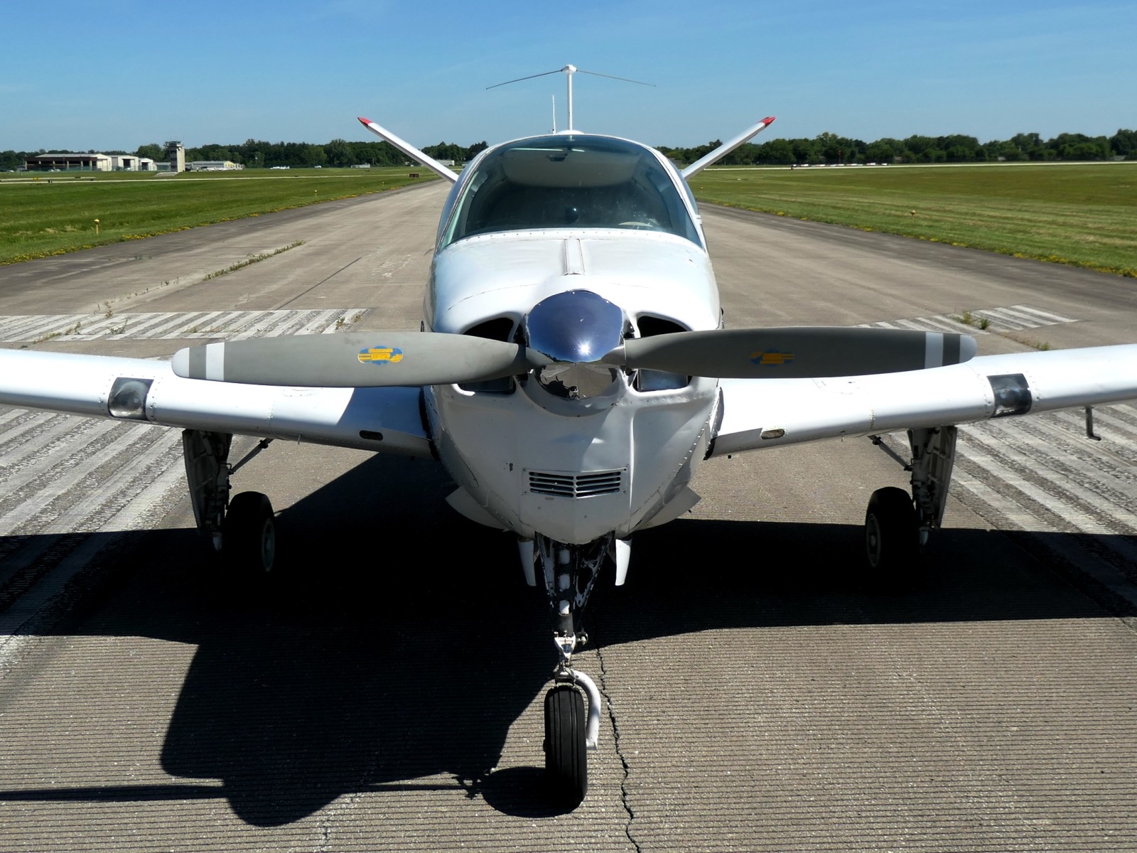 Beechcraft Bonanza D35 - N2074G