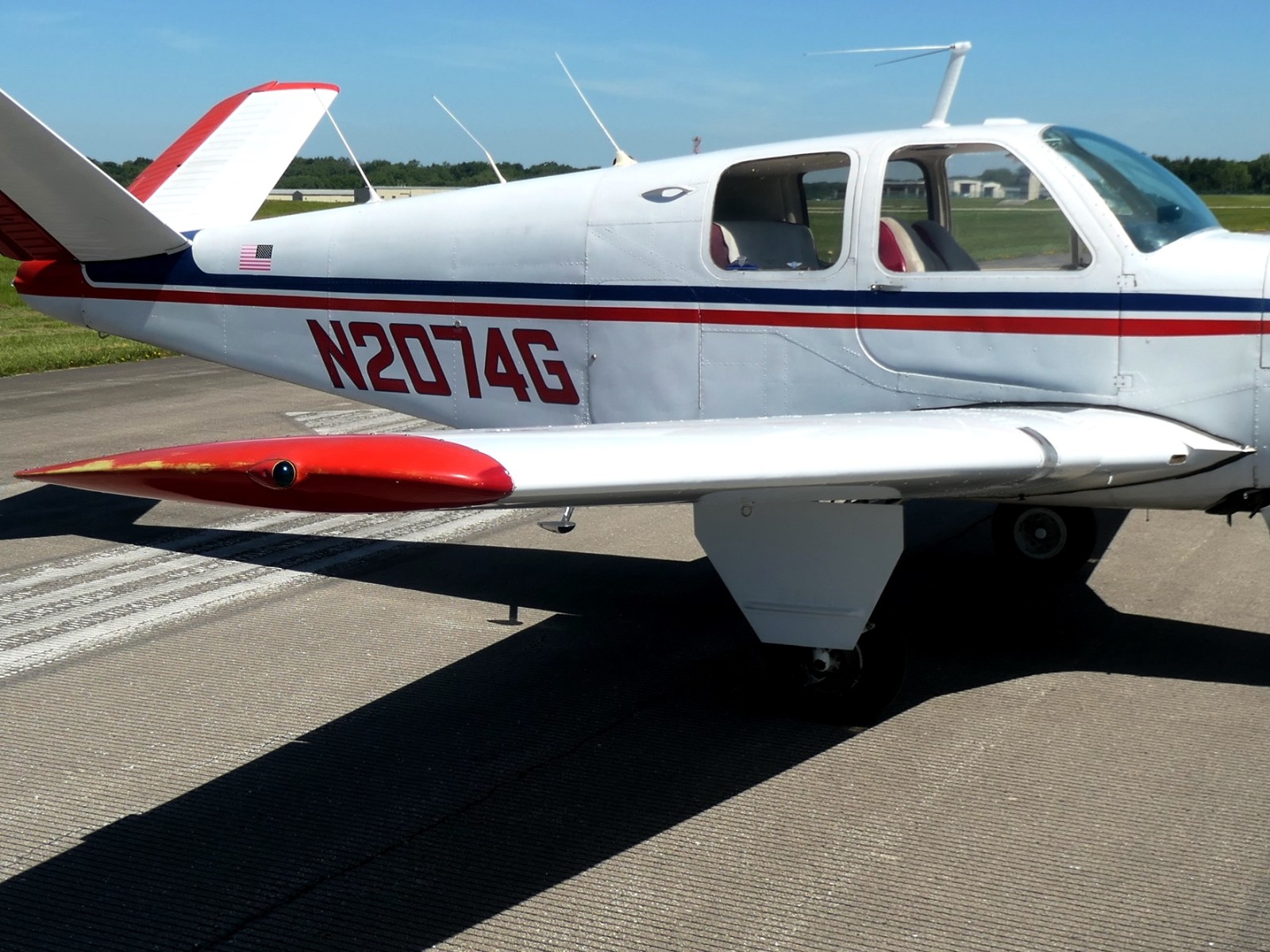 Beechcraft Bonanza D35 - N2074G