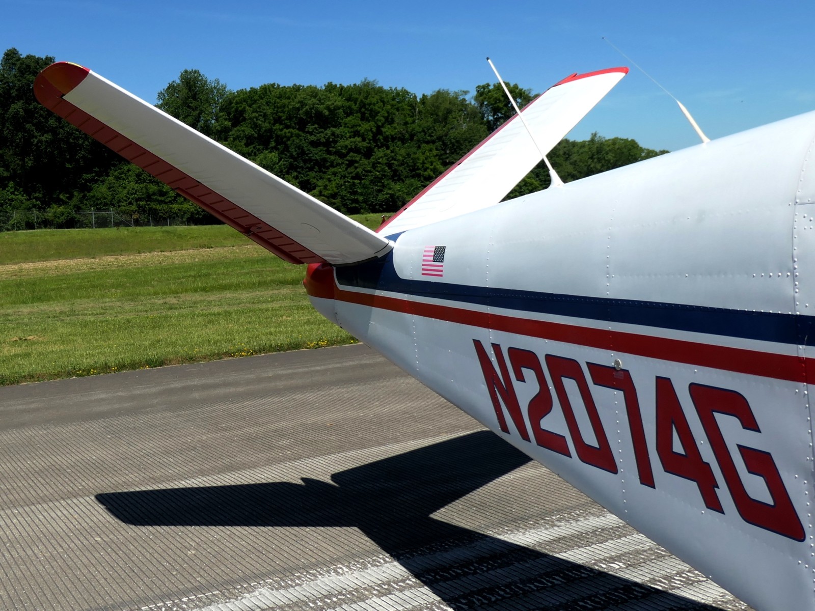 Beechcraft Bonanza D35 - N2074G