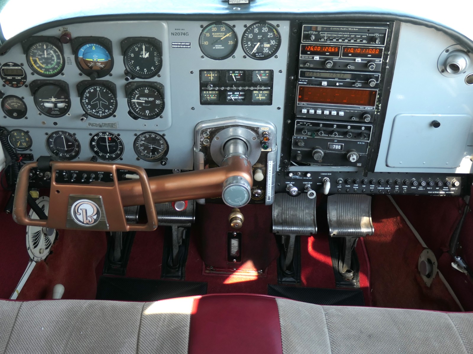 Beechcraft Bonanza D35 - N2074G