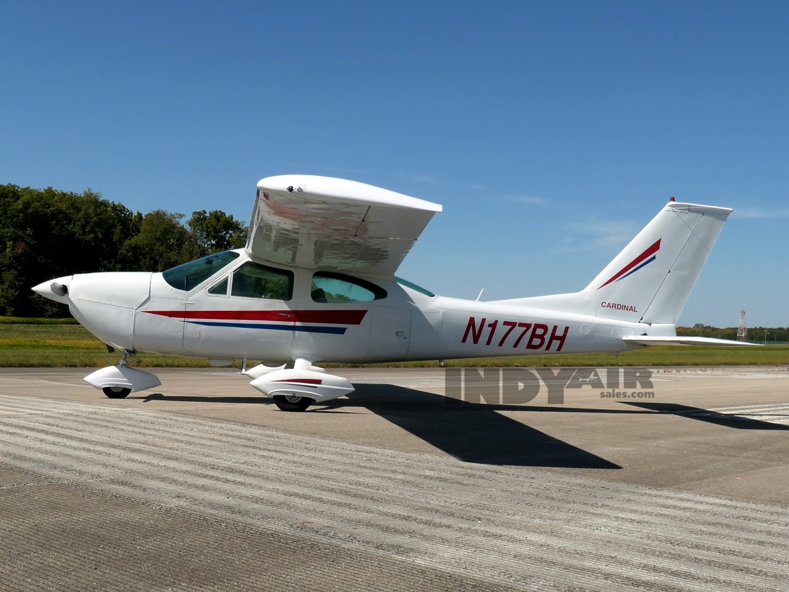 Cessna Cardinal - N177BH