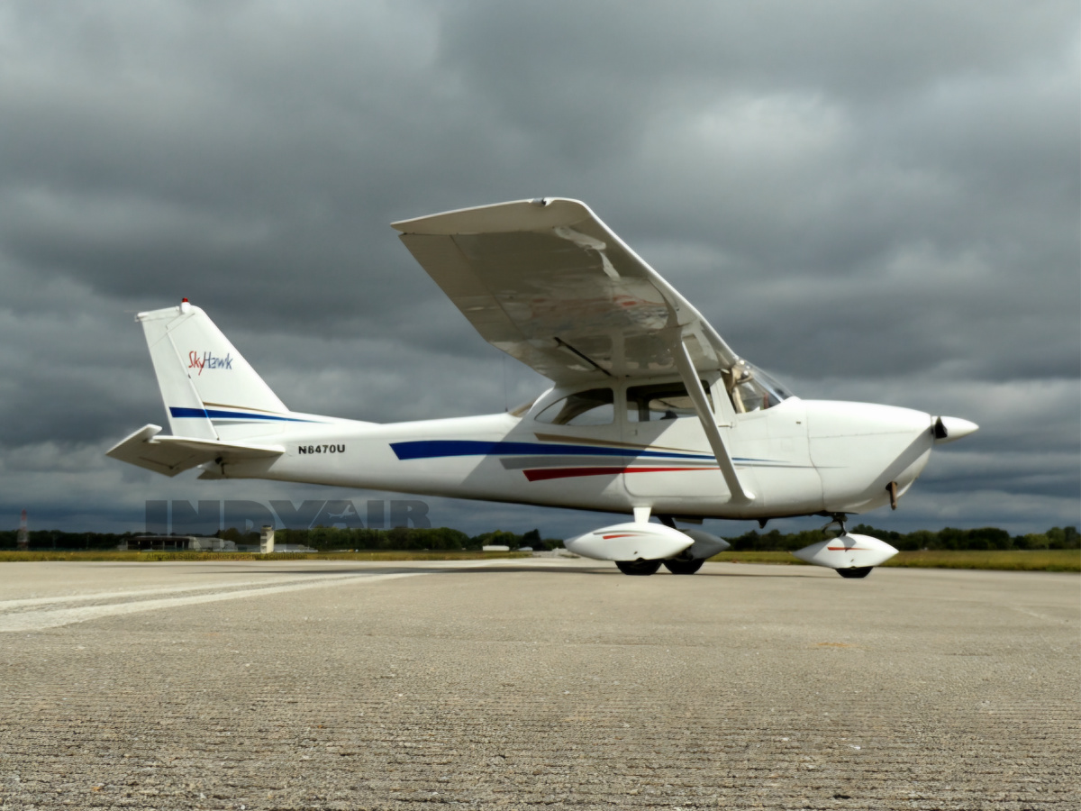 Cessna 172 - N8470U