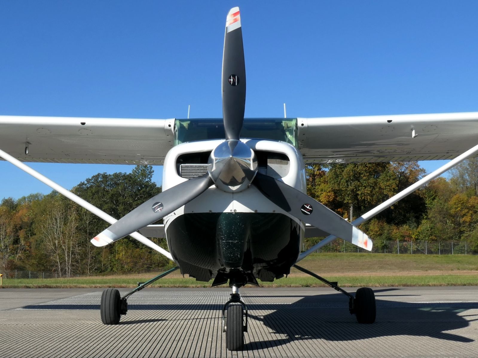 Cessna 210 - N9558T