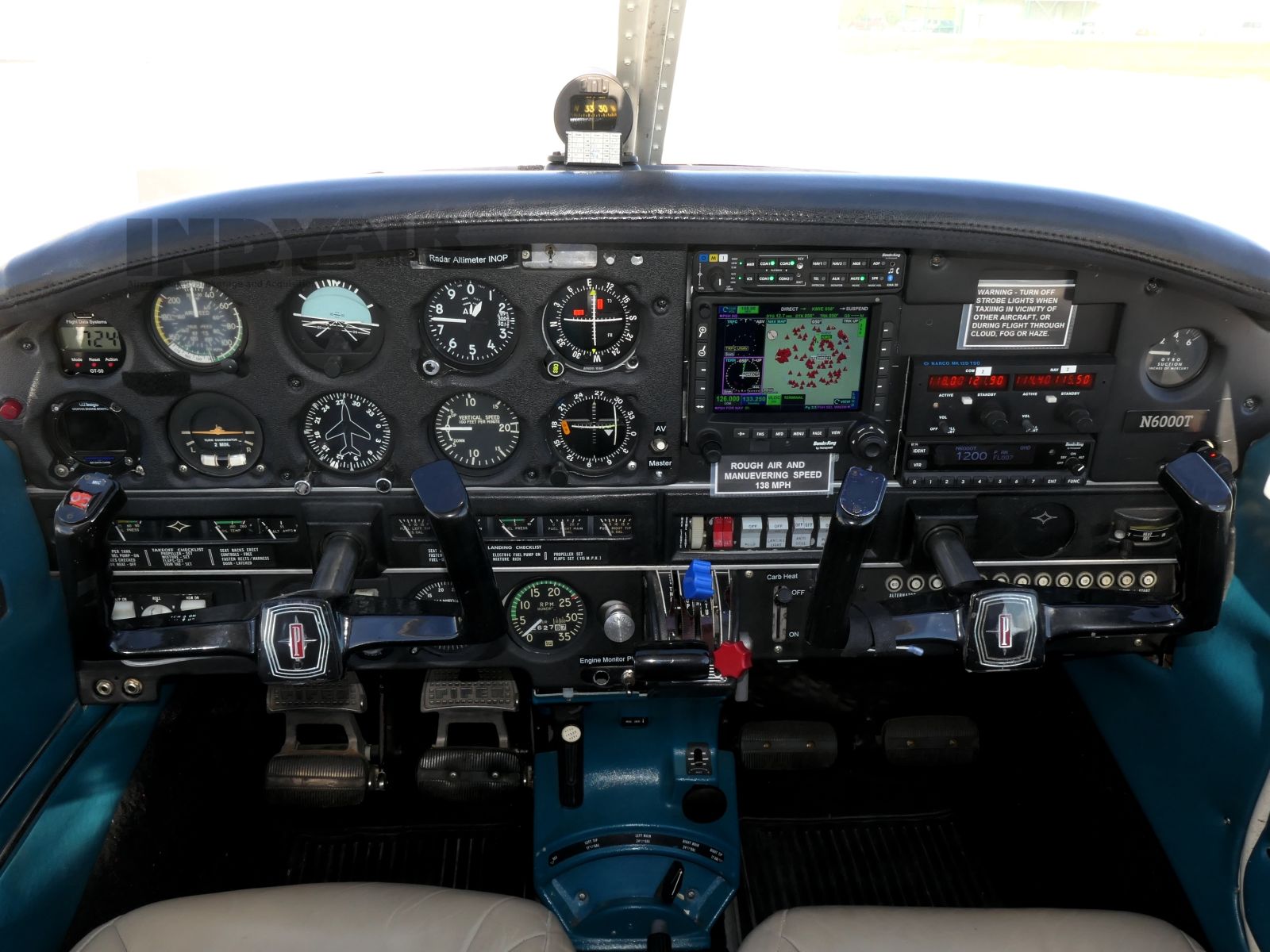 Piper Cherokee 235 - N6000T