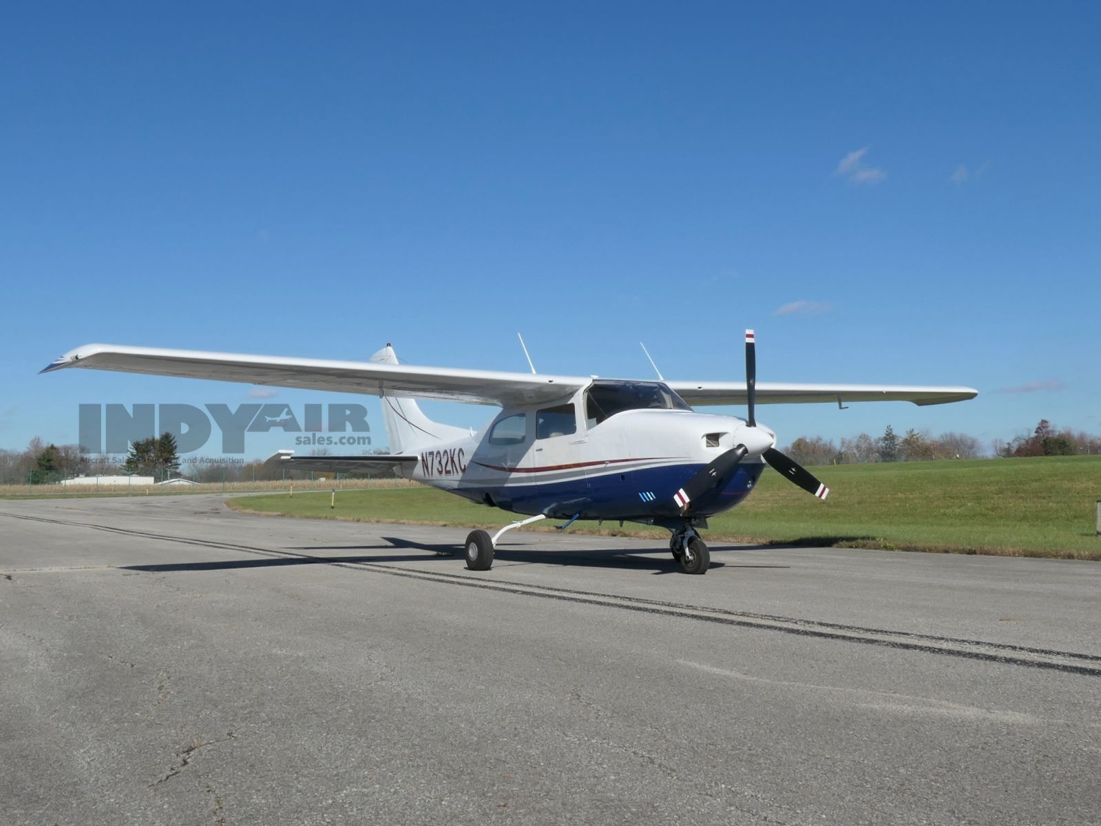 Cessna Turbo 210 - N732KC