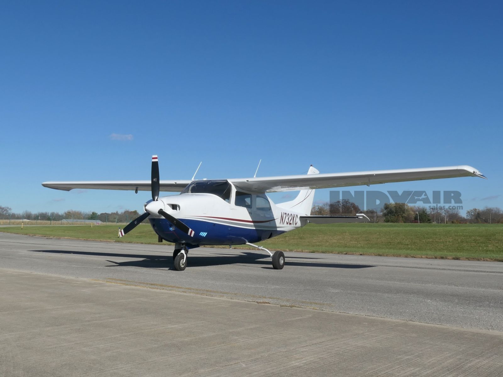 Cessna Turbo 210 - N732KC