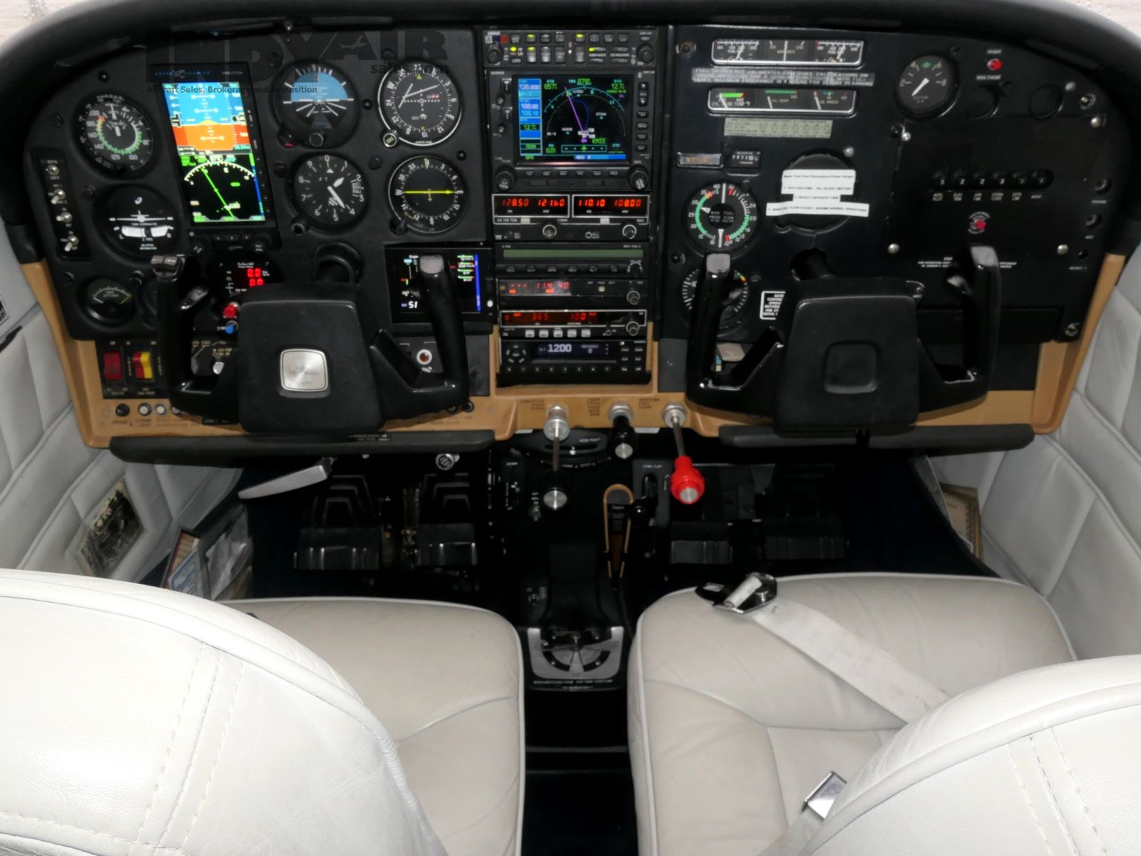 Cessna Turbo 210 - N732KC