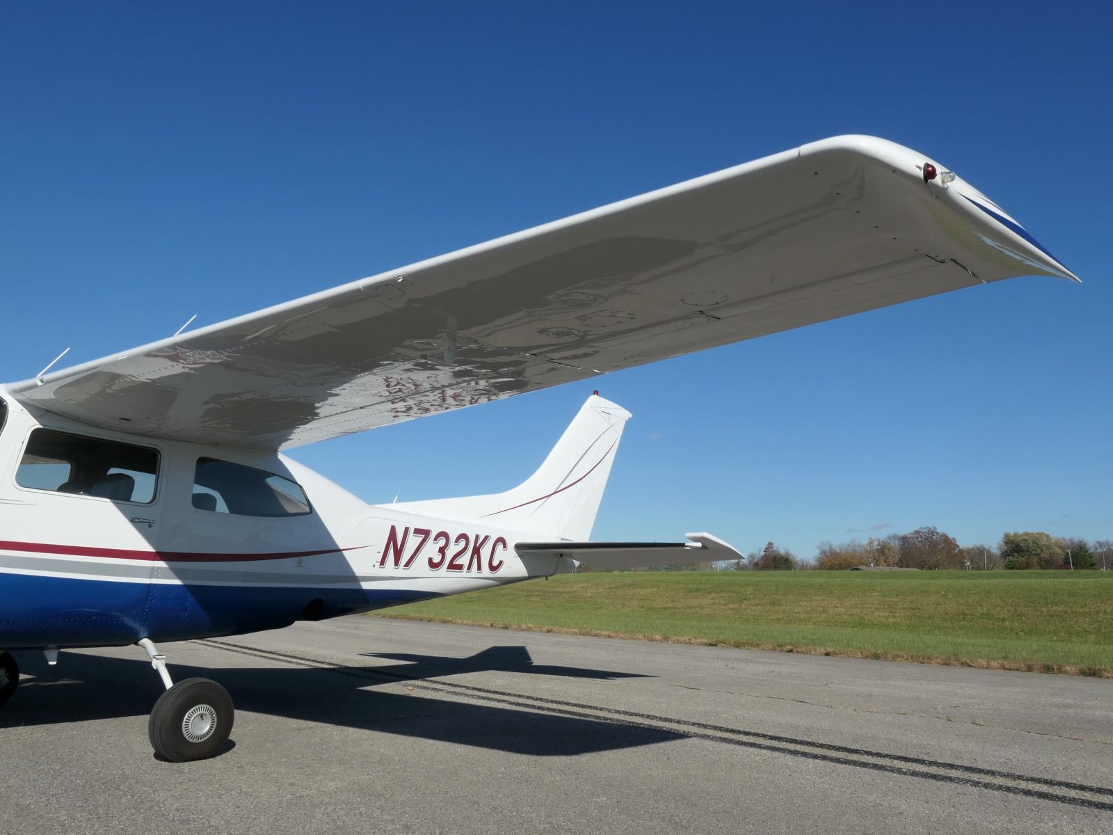 Cessna Turbo 210 - N732KC