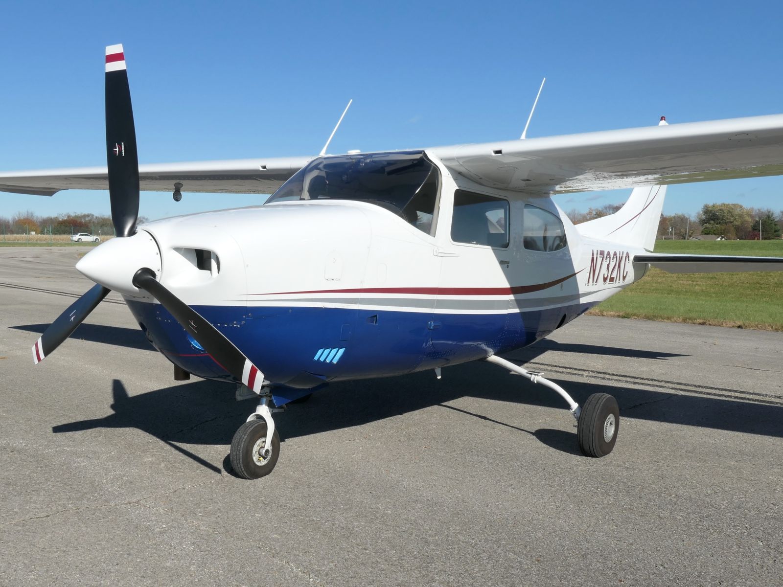 Cessna Turbo 210 - N732KC