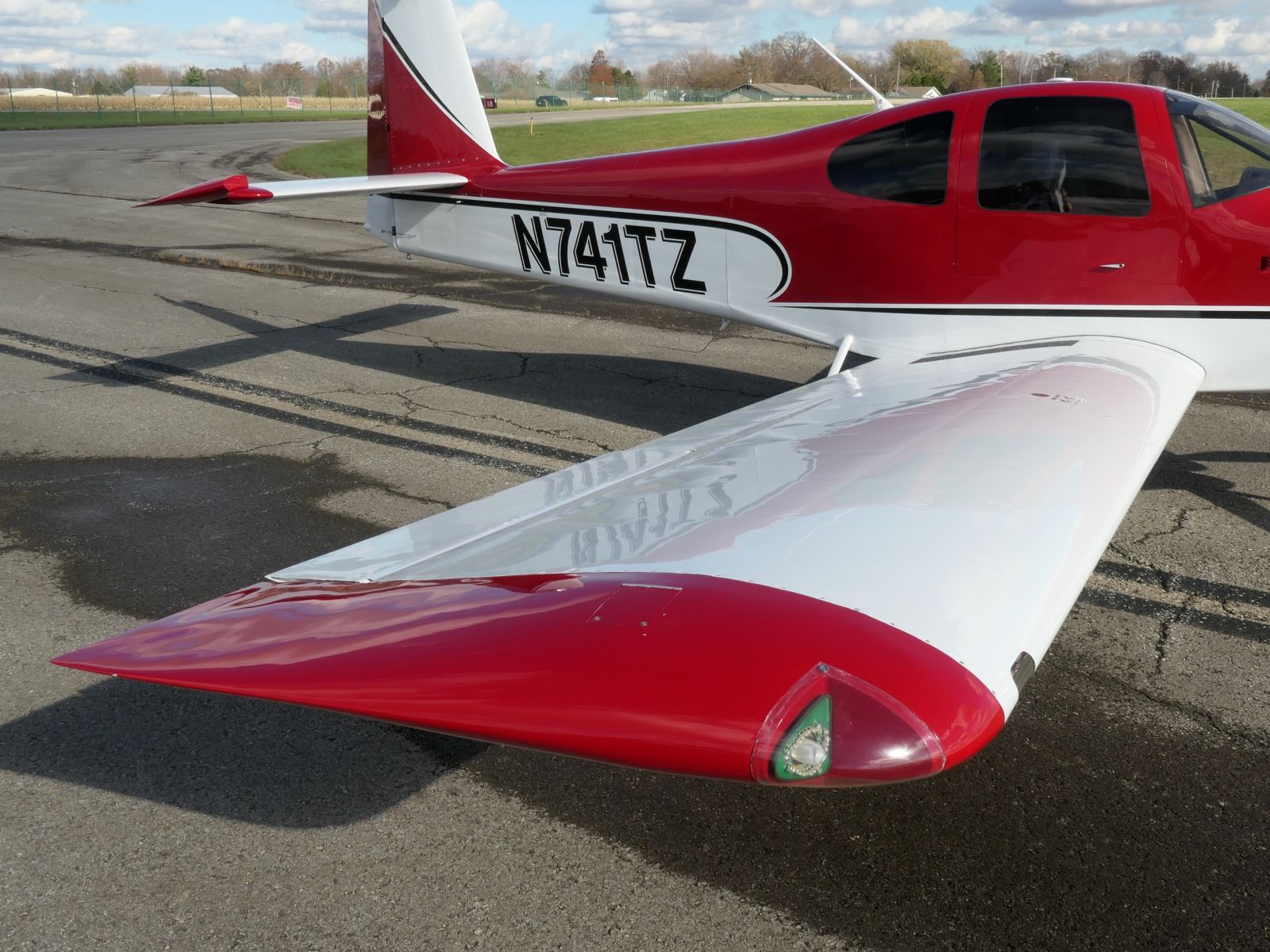 Vans RV-10 - N741TZ