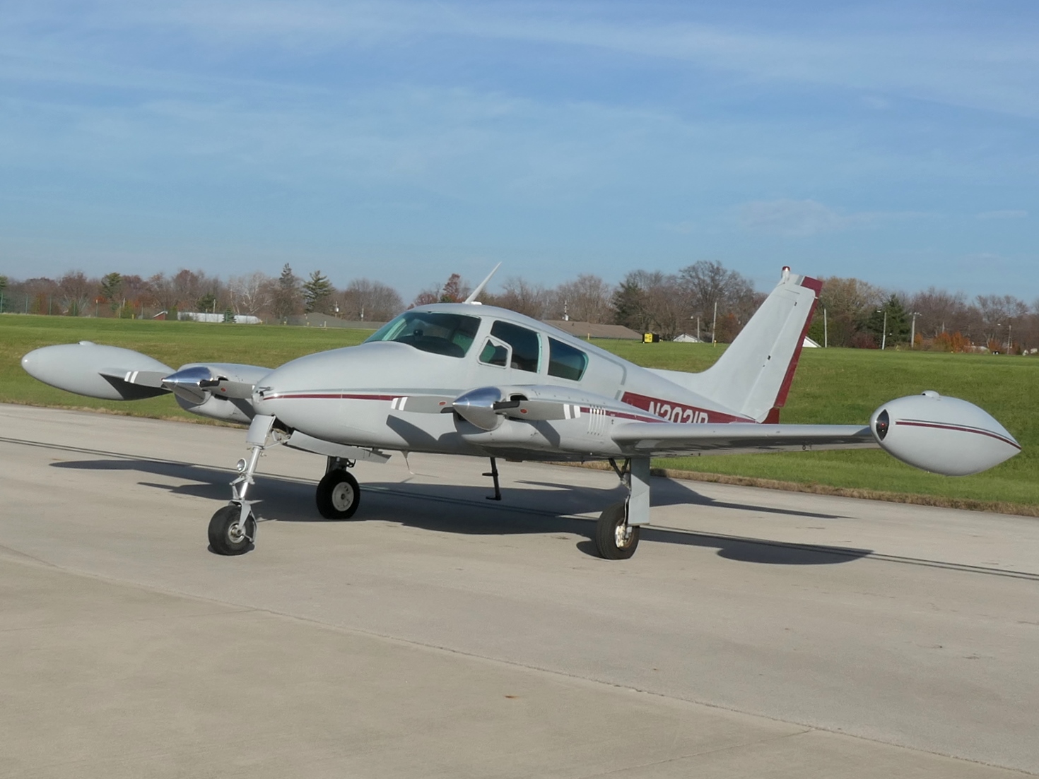 Cessna 310D N3031R