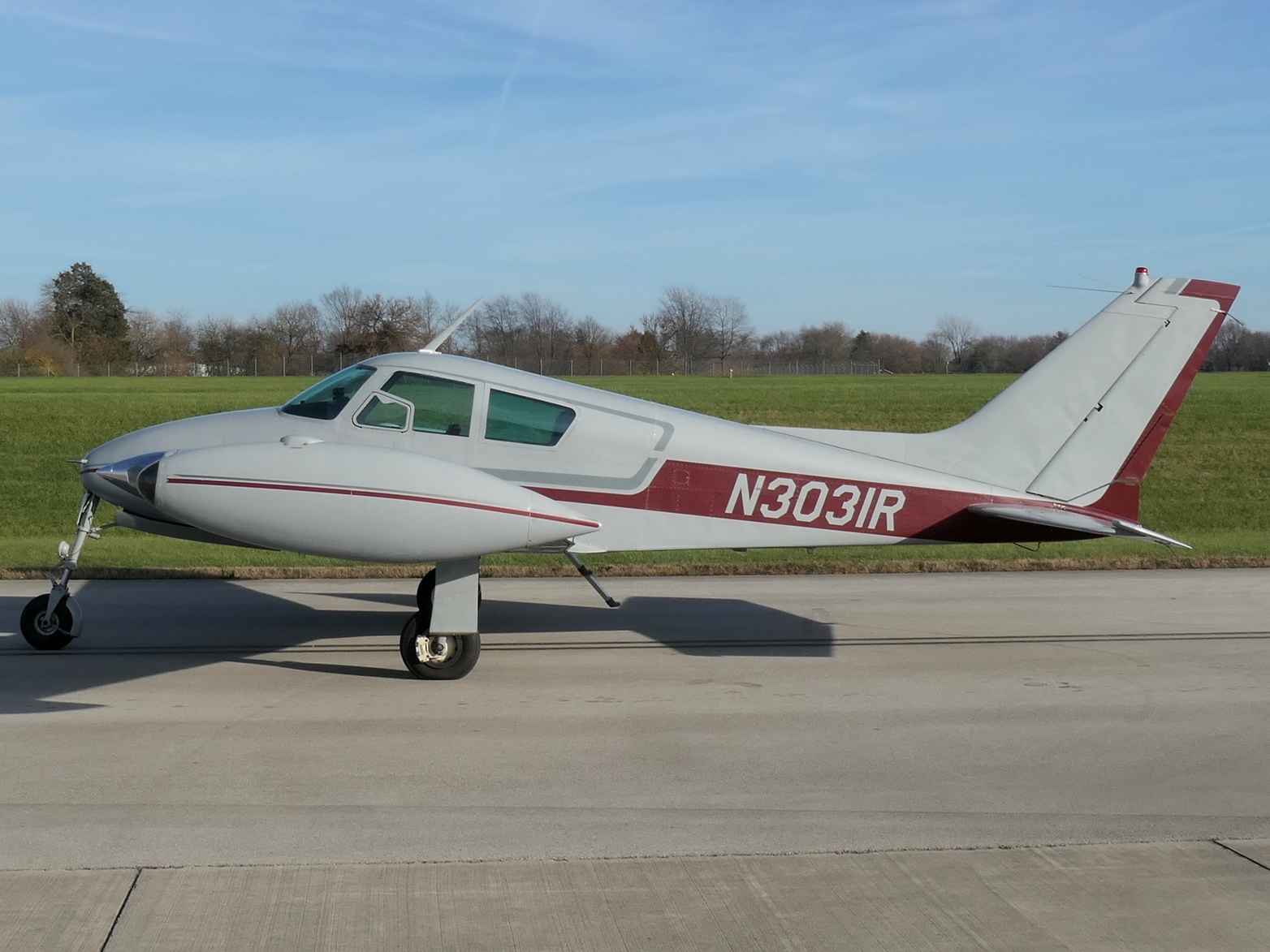 Cessna 310D N3031R