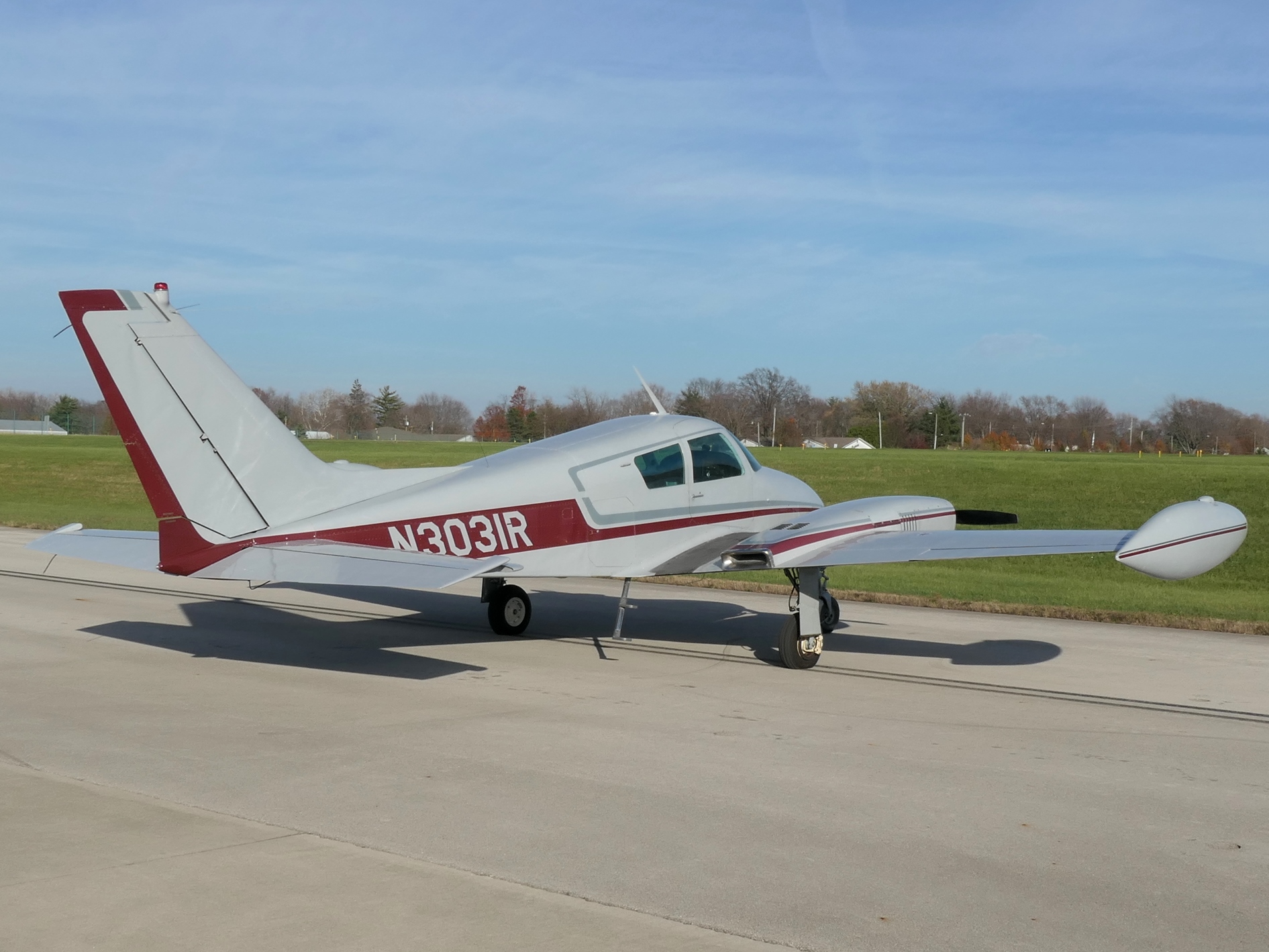 Cessna 310D N3031R