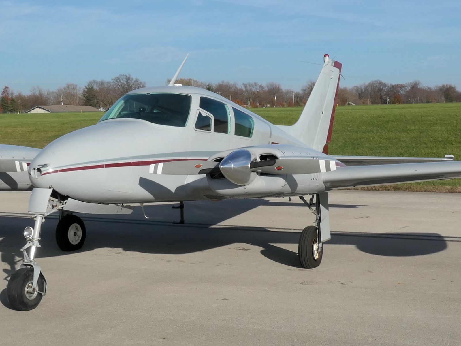 Cessna 310D-N3031R