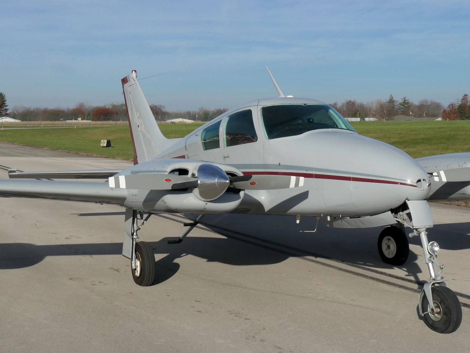 Cessna 310D-N3031R